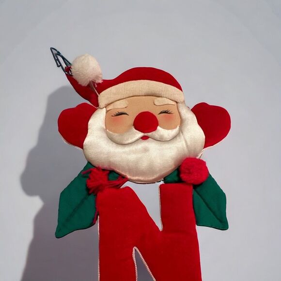 1980s Noel 22" Fabric Christmas Wall Hanging Plush Stuffed Cloth - Picture 1 of 2